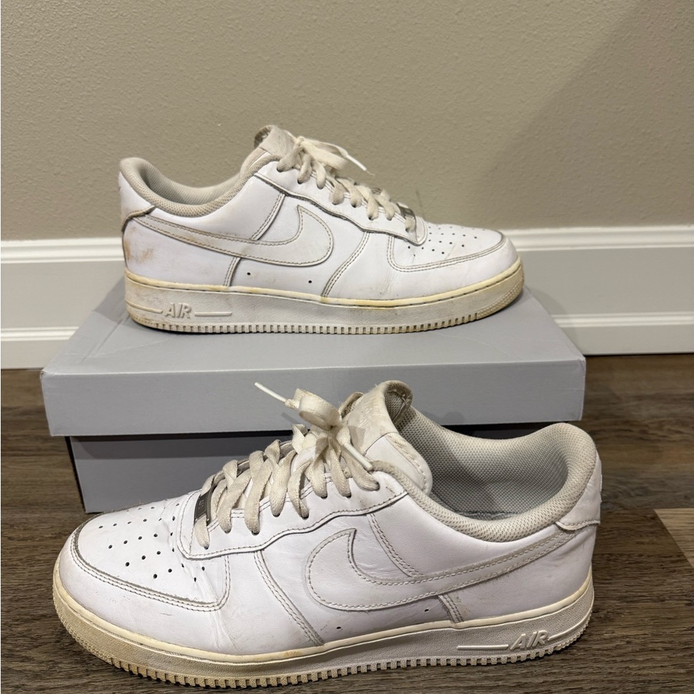 Nike Air Force 1 White Sneakers
